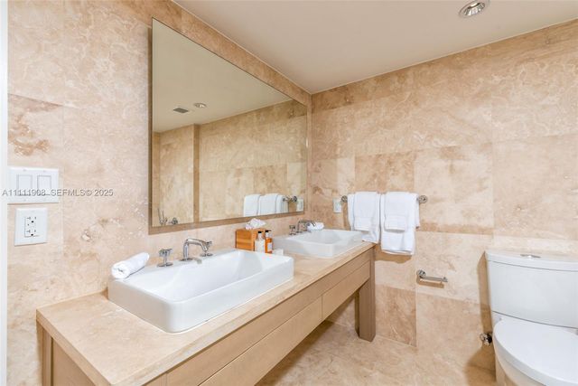 102 24th Street 1019, Miami Beach, FL 33139