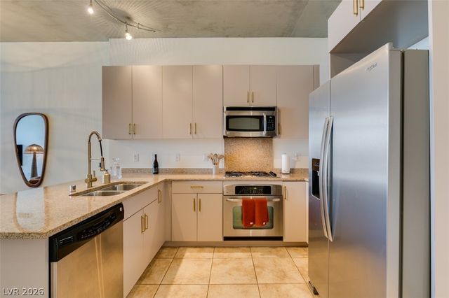 353 East Bonneville Avenue 343, Las Vegas, NV 89101