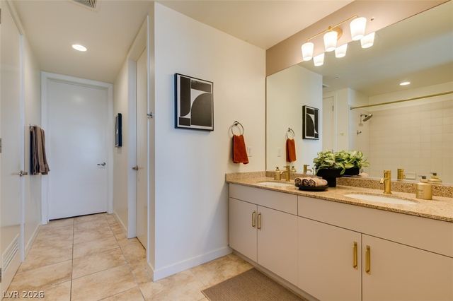 353 East Bonneville Avenue 343, Las Vegas, NV 89101