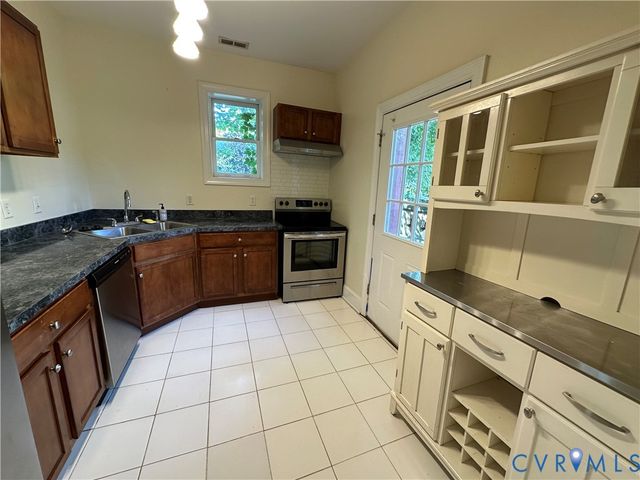 522.5 N 1st St, Richmond, VA 23219