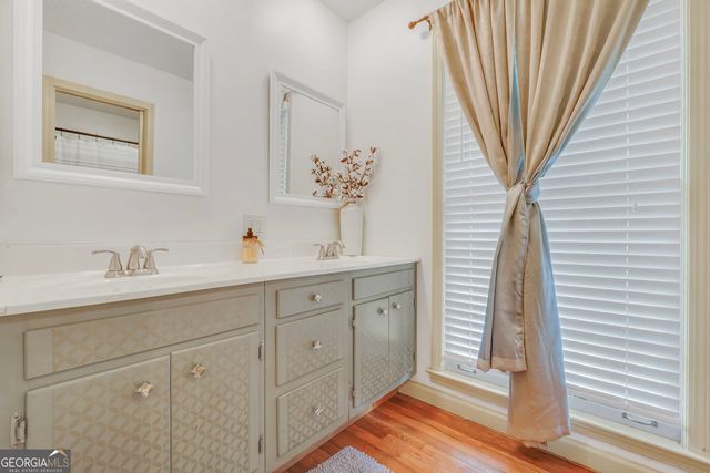 1327 Lakeshore Drive, Griffin, GA 30224