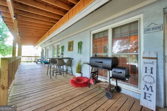 1327 Lakeshore Drive, Griffin, GA 30224