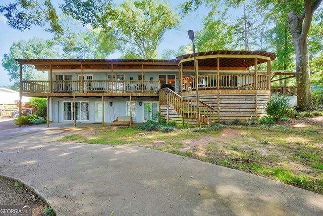 1327 Lakeshore Drive, Griffin, GA 30224