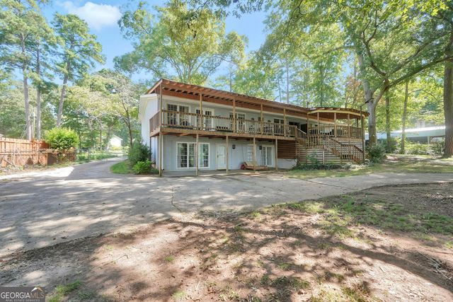 1327 Lakeshore Drive, Griffin, GA 30224