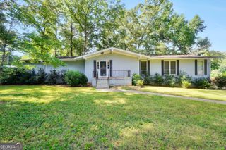 1327 Lakeshore Drive, Griffin, GA 30224
