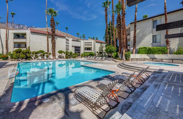 1550 S Camino Real 123, Palm Springs, CA 92264