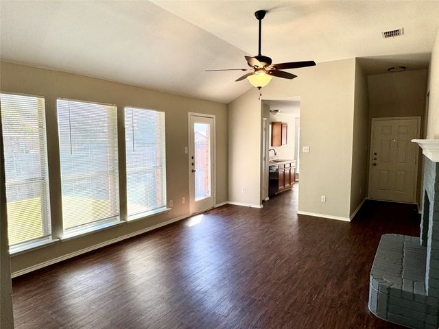 225 AMHERST Drive, Forney, TX 75126