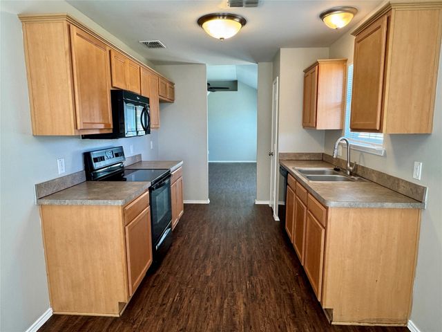 225 AMHERST Drive, Forney, TX 75126
