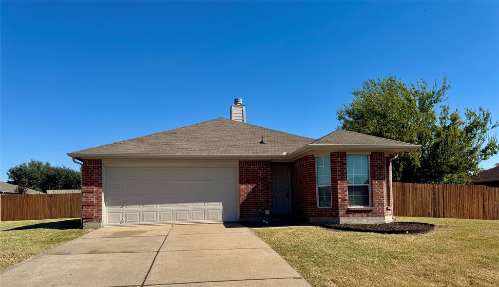 225 AMHERST Drive, Forney, TX 75126