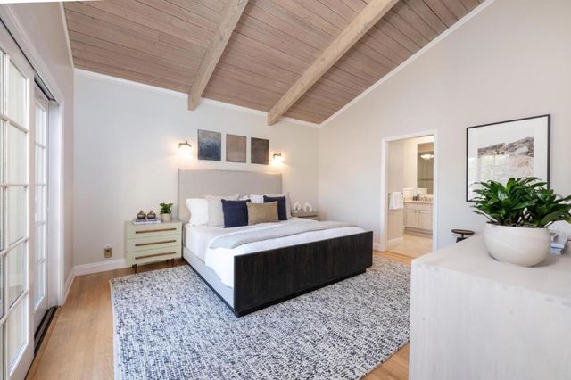 708 University Drive, Menlo Park, CA 94025