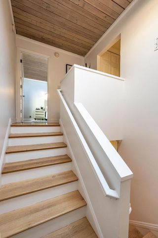 708 University Drive, Menlo Park, CA 94025