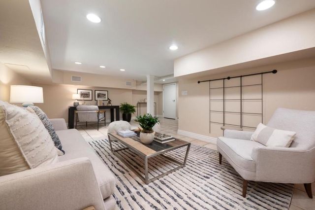 708 University Drive, Menlo Park, CA 94025