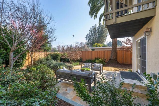 708 University Drive, Menlo Park, CA 94025