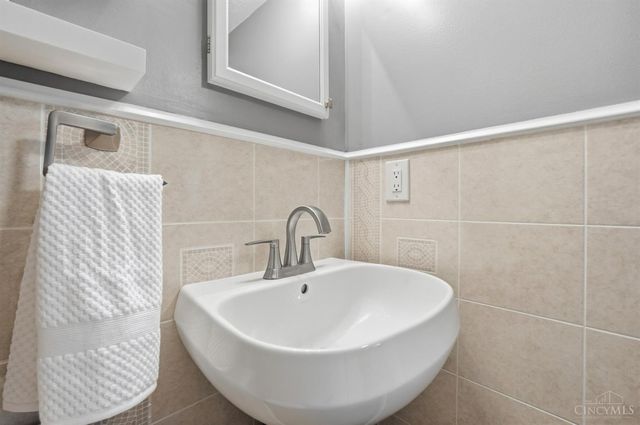 5818 Mt Vernon Drive, Miami Twp, OH 45150