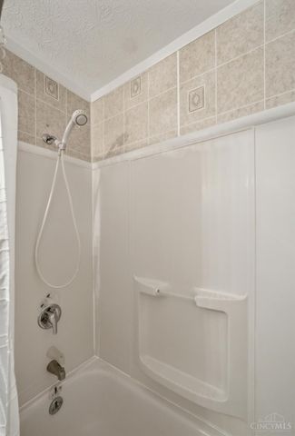 5818 Mt Vernon Drive, Miami Twp, OH 45150