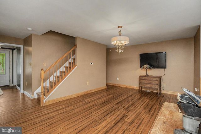 19702 MIDDLETOWN RD, Freeland, MD 21053