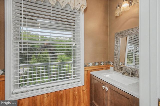 19702 MIDDLETOWN RD, Freeland, MD 21053