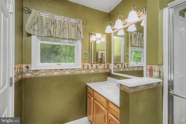 19702 MIDDLETOWN RD, Freeland, MD 21053