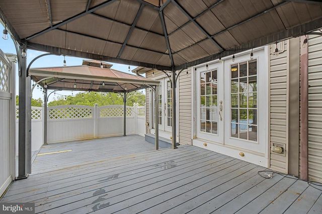 19702 MIDDLETOWN RD, Freeland, MD 21053