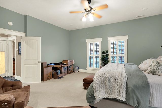 1808 N Sawmill Lane, Muncie, IN 47304