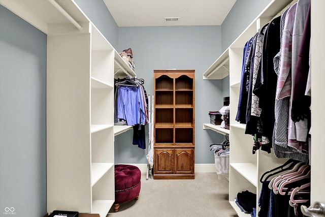 1808 N Sawmill Lane, Muncie, IN 47304