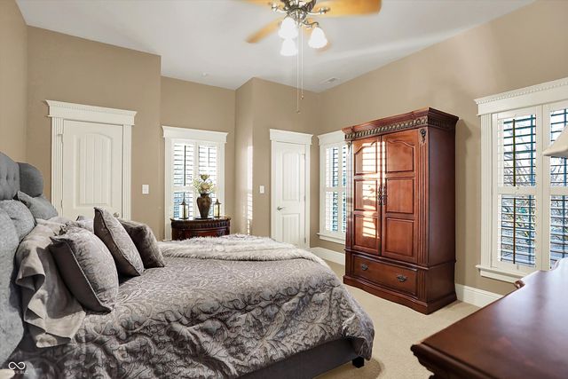 1808 N Sawmill Lane, Muncie, IN 47304