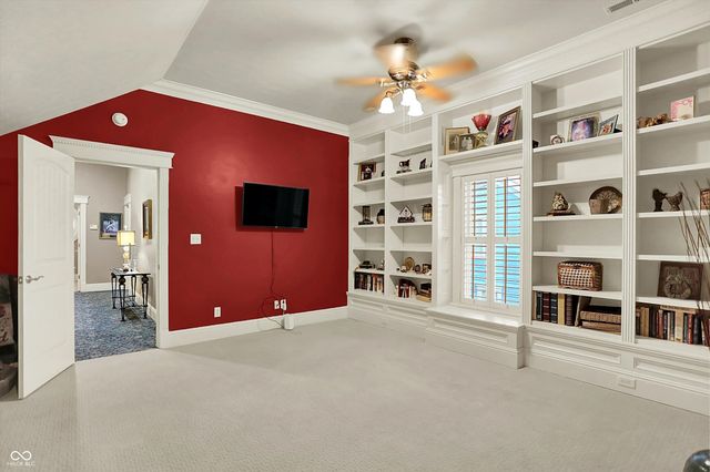 1808 N Sawmill Lane, Muncie, IN 47304