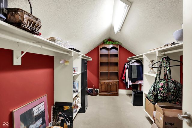 1808 N Sawmill Lane, Muncie, IN 47304