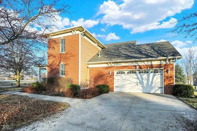 1808 N Sawmill Lane, Muncie, IN 47304