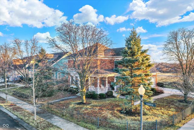 1808 N Sawmill Lane, Muncie, IN 47304