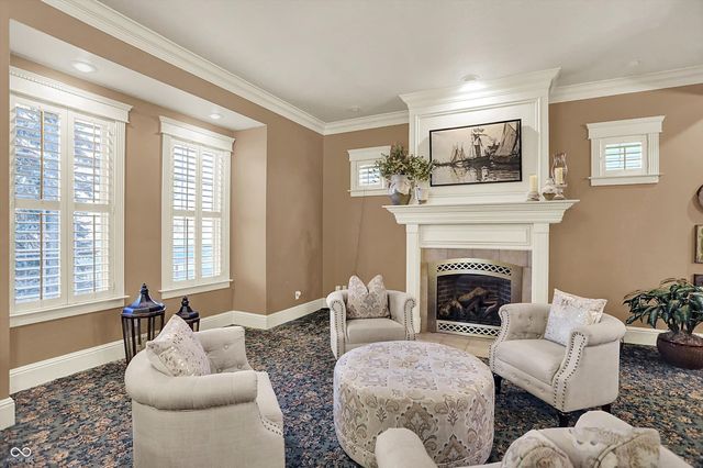 1808 N Sawmill Lane, Muncie, IN 47304