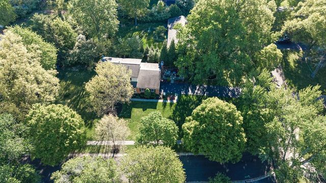 328 Circlewood Lane, Wyoming, OH 45215