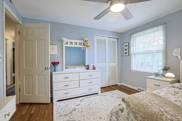 328 Circlewood Lane, Wyoming, OH 45215