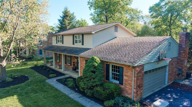 328 Circlewood Lane, Wyoming, OH 45215