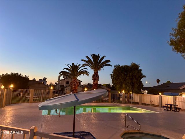 8877 W MORNINGSIDE Drive, Peoria, AZ 85382