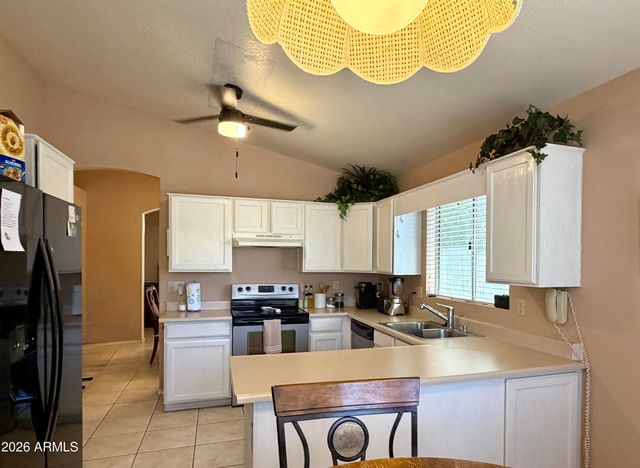 8877 W MORNINGSIDE Drive, Peoria, AZ 85382