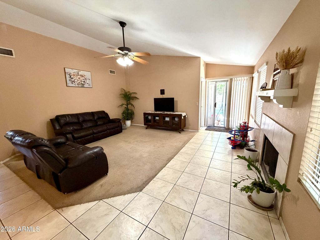8877 W MORNINGSIDE Drive, Peoria, AZ 85382 — photo 2