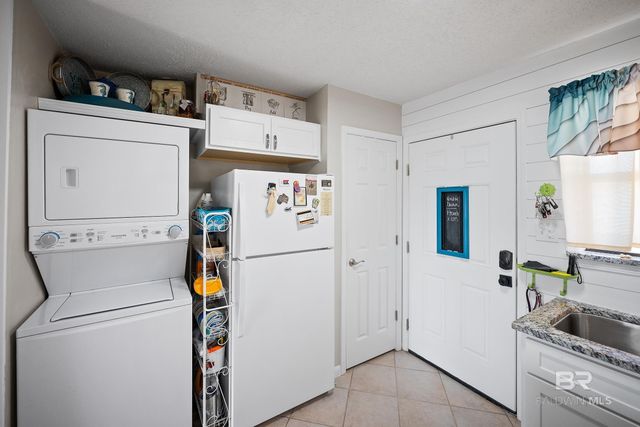 728 W Beach Boulevard 216, Gulf Shores, AL 36542