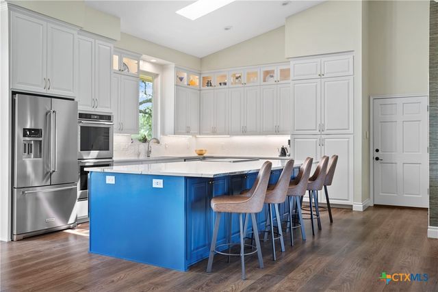 2055 County Road 284, Liberty Hill, TX 78642