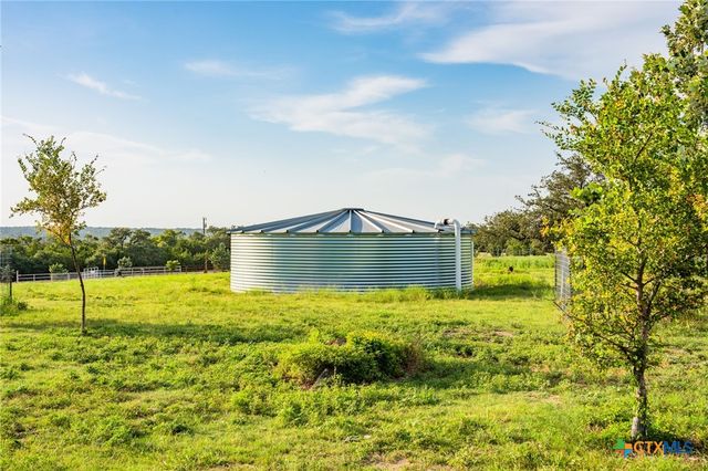 2055 County Road 284, Liberty Hill, TX 78642