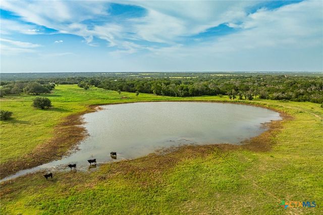 2055 County Road 284, Liberty Hill, TX 78642