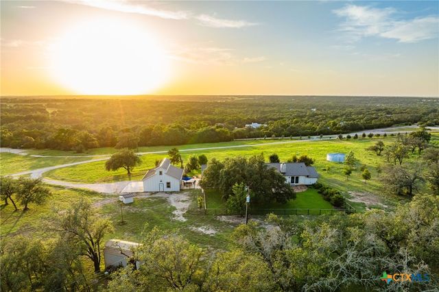 2055 County Road 284, Liberty Hill, TX 78642