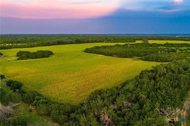 2055 County Road 284, Liberty Hill, TX 78642