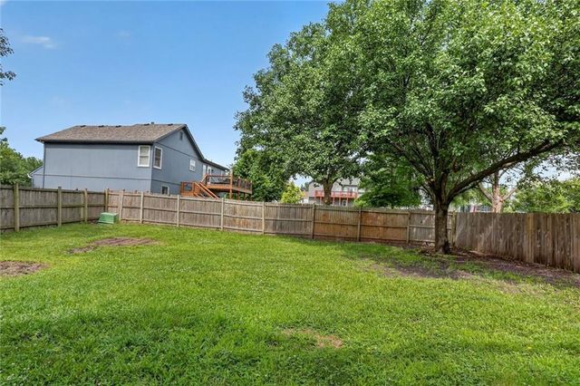 16282 S SUNSET Street, Olathe, KS 66062
