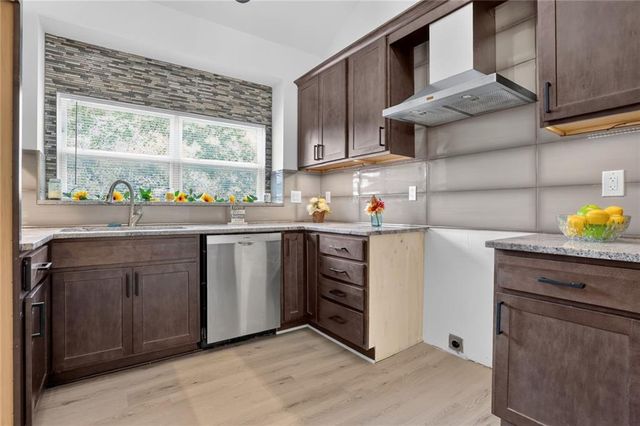 16282 S SUNSET Street, Olathe, KS 66062