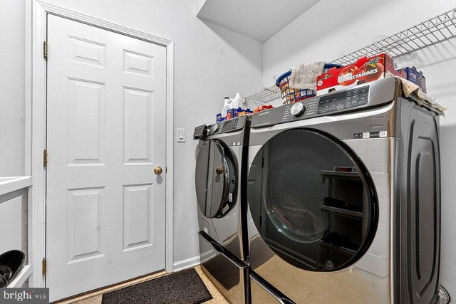 8 FOUNTAYNE LN, Lawrence Township, NJ 08648