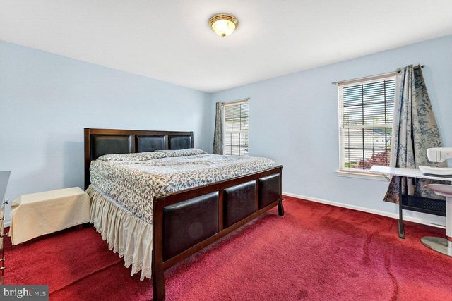 8 FOUNTAYNE LN, Lawrence Township, NJ 08648