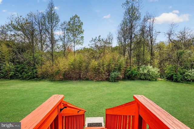 8 FOUNTAYNE LN, Lawrence Township, NJ 08648