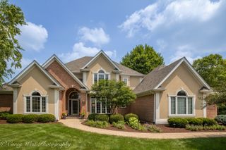 4N843 W Woods Drive, St. Charles, IL 60175