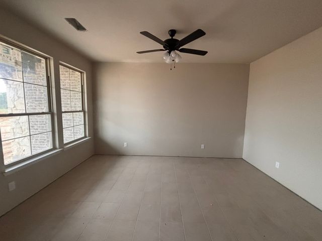 158 Snowy Owl Trail, New Fairview, TX 76078